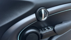 MINI Hatchback 1.5 Cooper Exclusive 5dr Auto Petrol Hatchback